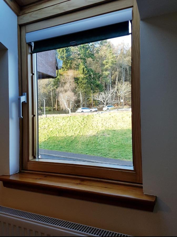 Stylish 2 Bedroom - 2 Miles Inverness City Centre Экстерьер фото